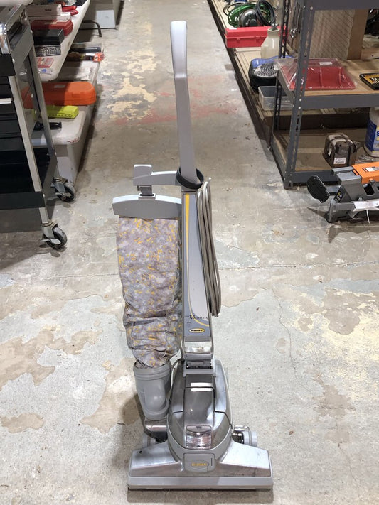 Corded Upright Vacuum Cleaner