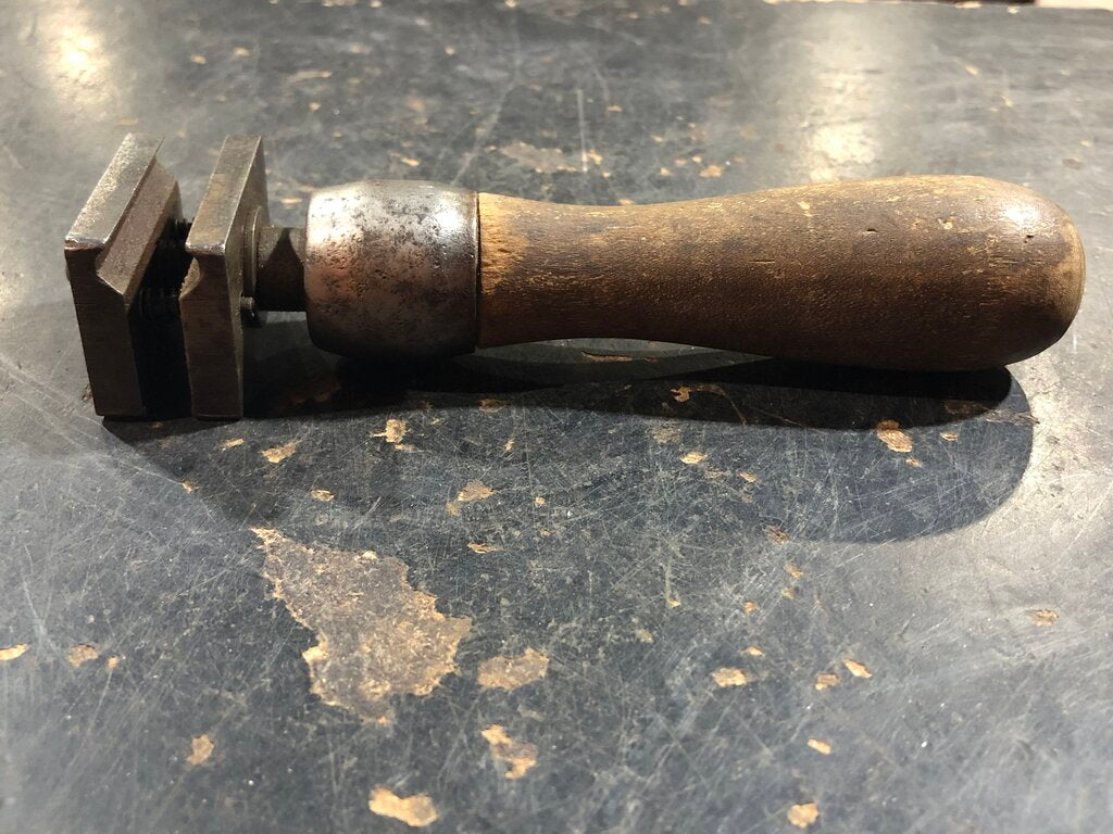 C Cable Clamp Hand Vise
