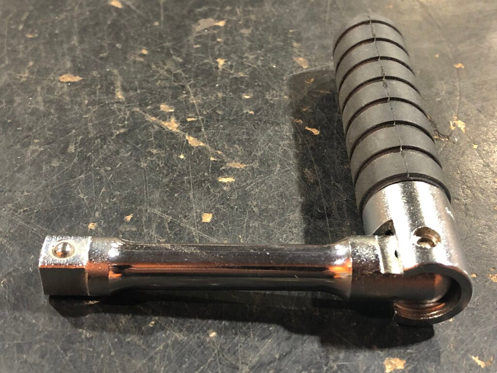 Folding Spinner Handle