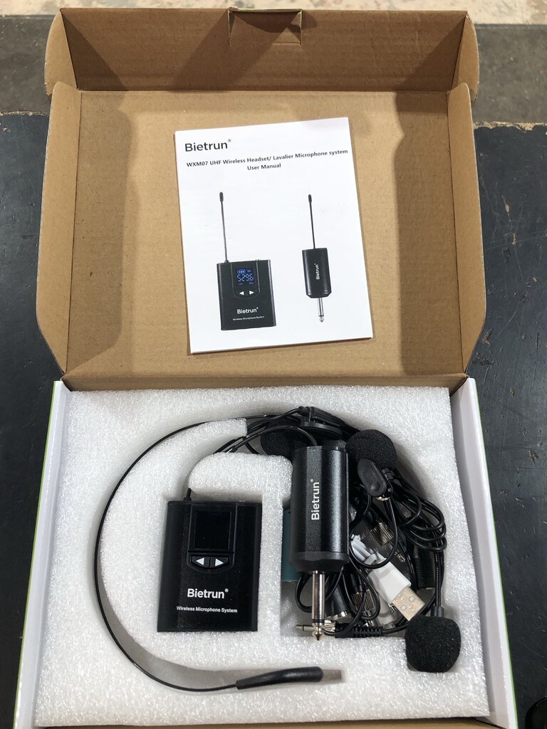 Wireless Microphone System