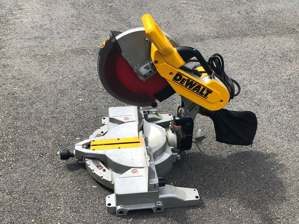 Corded Compound Miter Saw