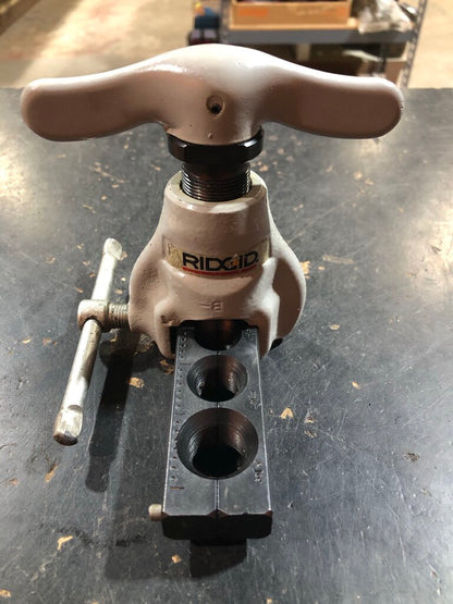 Pipe Flaring Tool