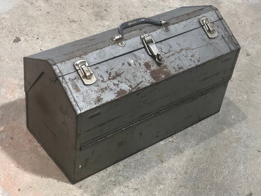 Cantilever Tool Box