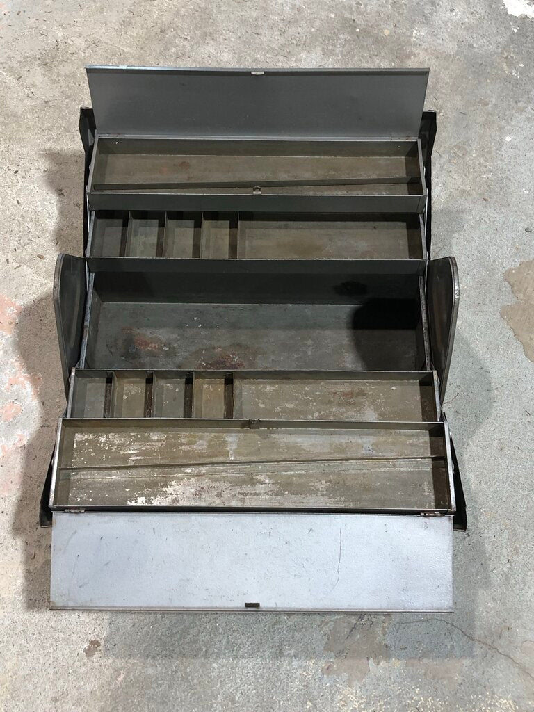 Cantilever Tool Box