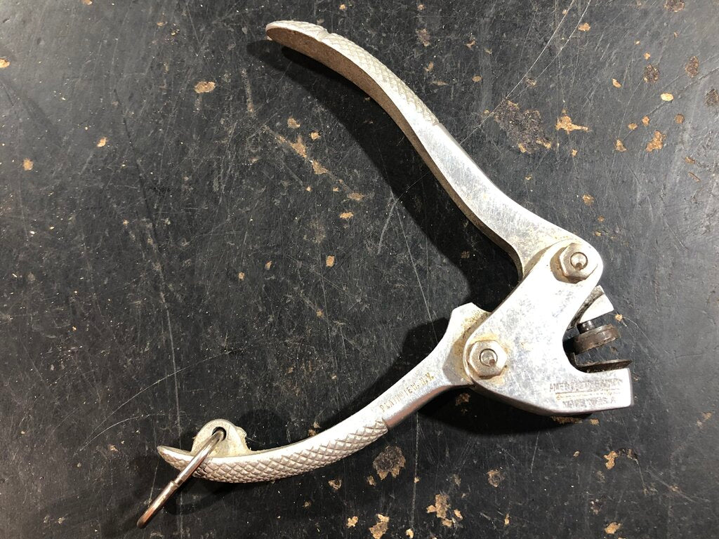 Press Seal Tool