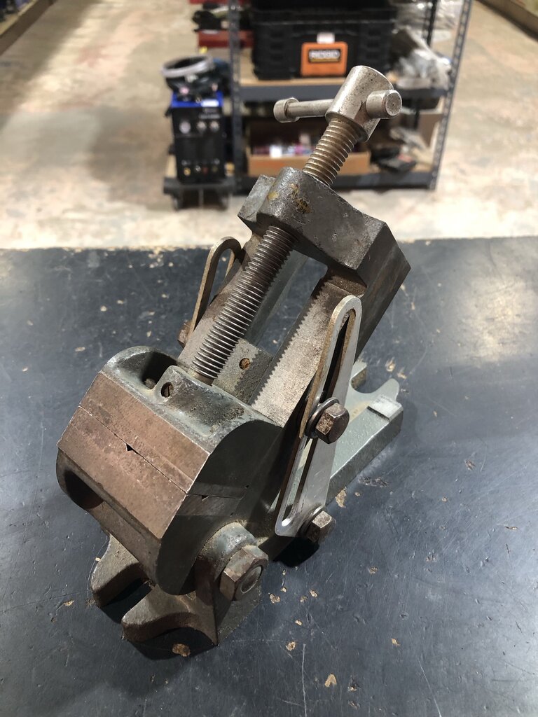 Adjustable Angle Vise