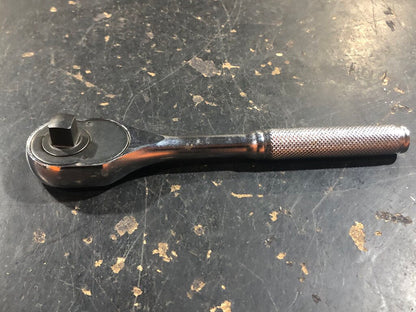 Knurled Handle Ratchet