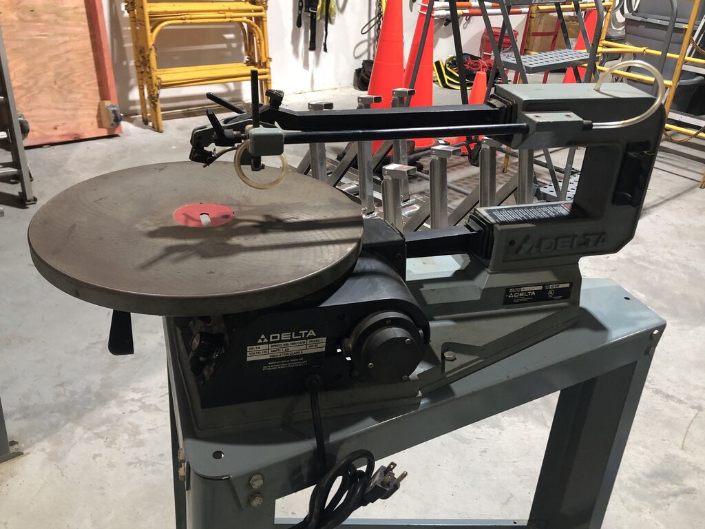 Variable Speed Scroll Saw