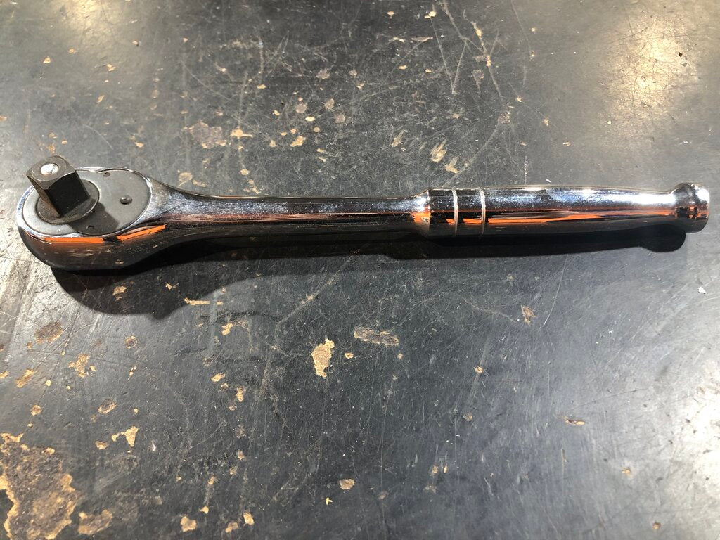 Quick-Release Reversible Ratchet