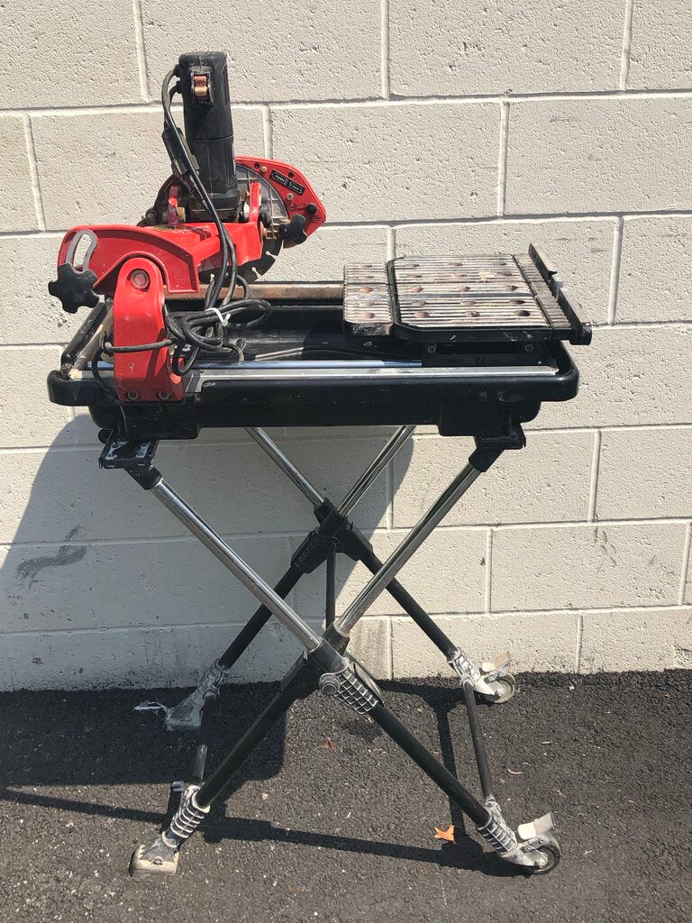 Wet Tile Saw on Stand