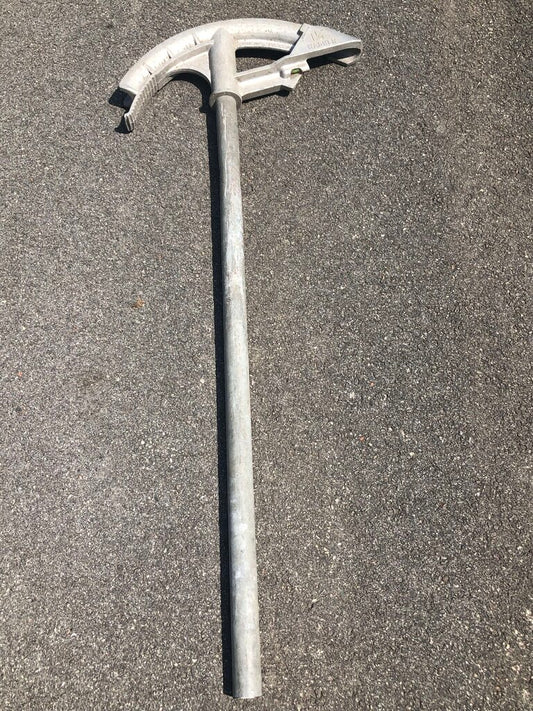 Hand-Held Conduit Bender