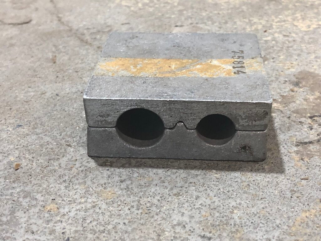 Tube & Pipe Sawing Vise