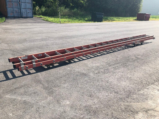 Fiberglass Extension Ladder