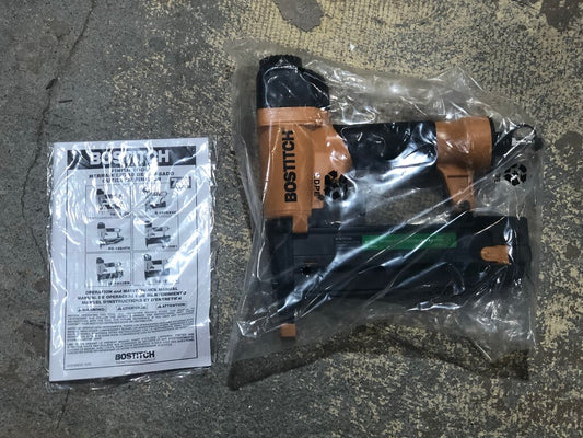 Pneumatic Brad Nailer
