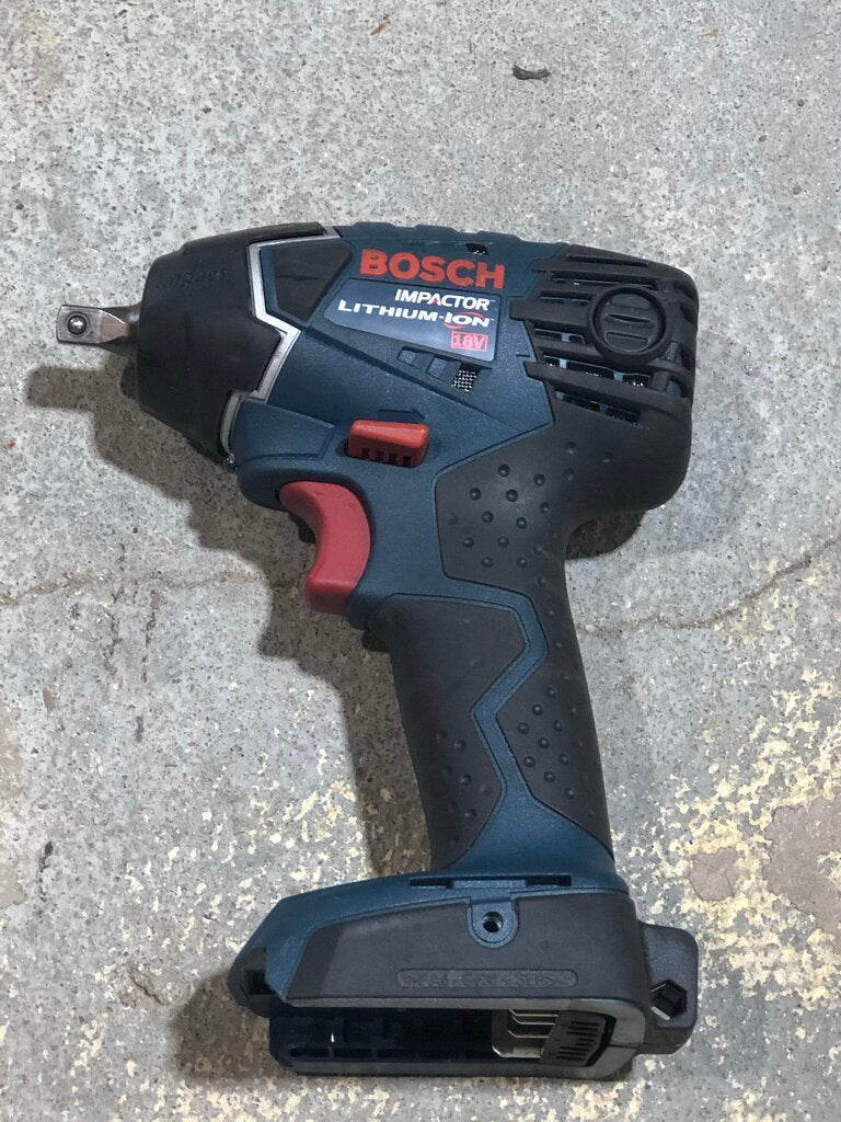 Cordless Impact Wrench Kit