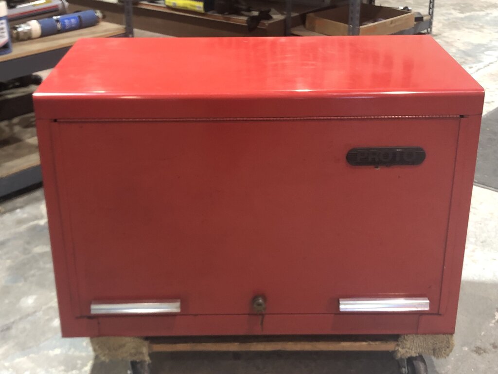 12-Drawer Tool Chest