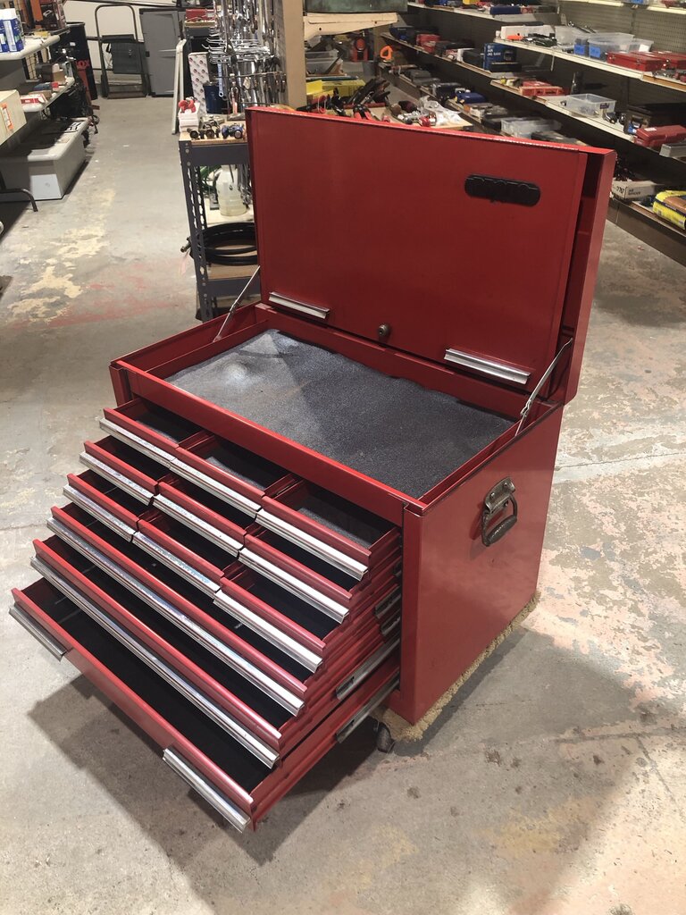 12-Drawer Tool Chest