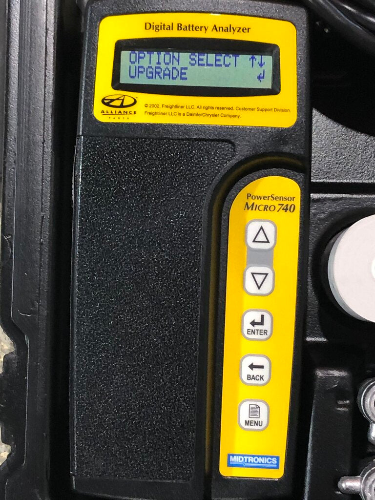 Digital Battery Analyzer