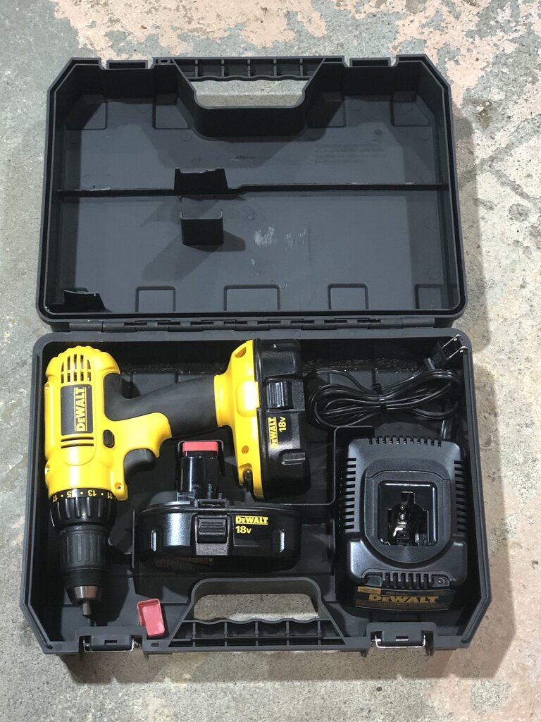Cordless Drill Kit