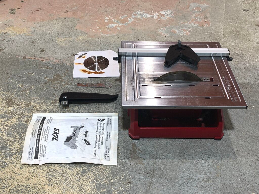 Corded Wet Tile Saw