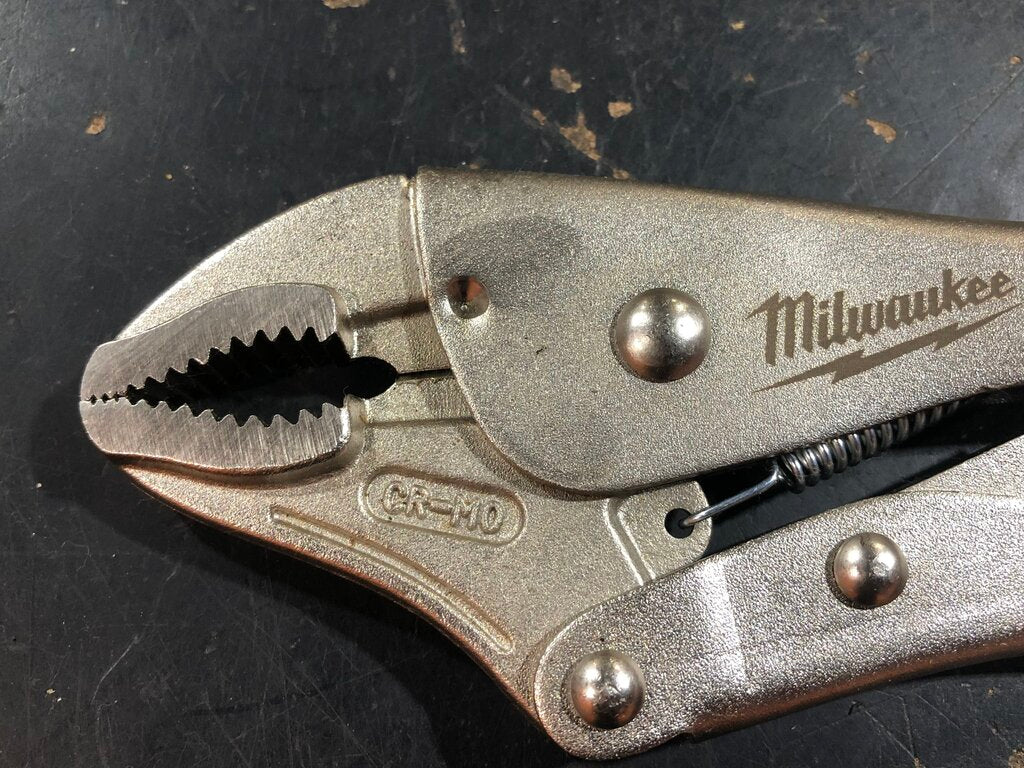 Curved Jaw Locking Pliers