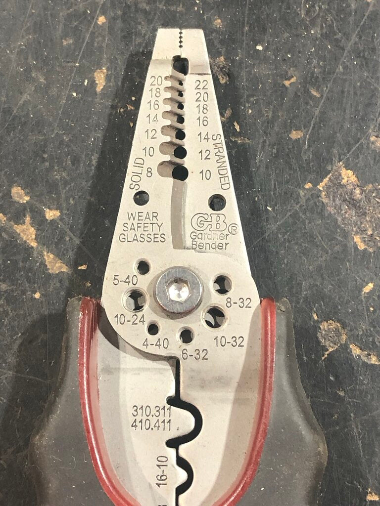 Multi-Tool Pleirs