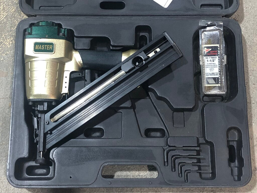 Pneumatic Angle Finish Nailer