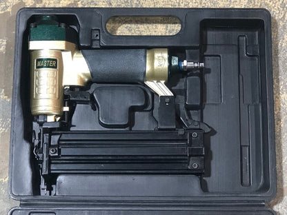 Pneumatic Brad Nailer