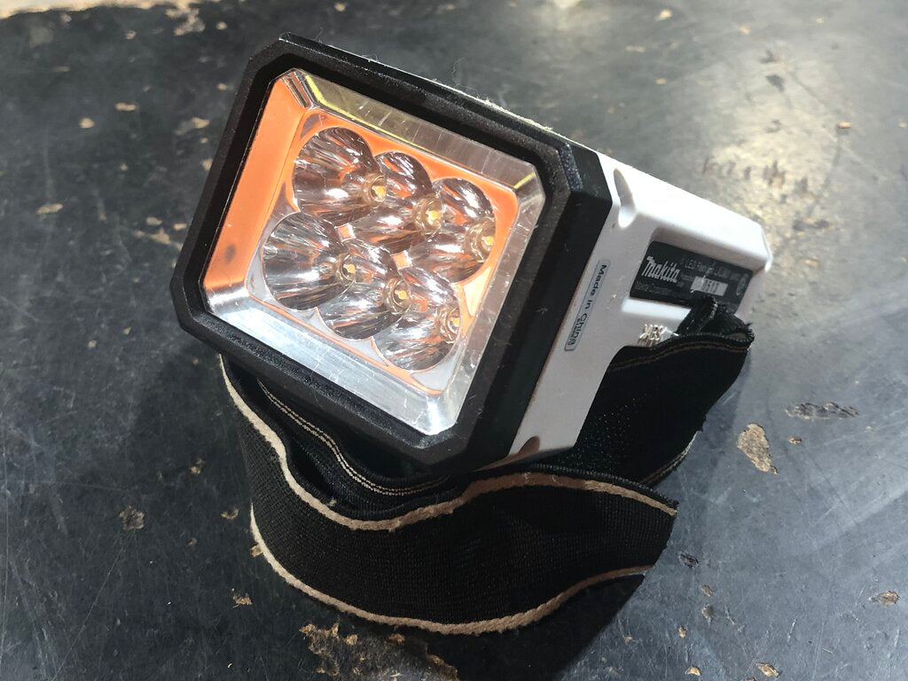 Compact LED Flashlight