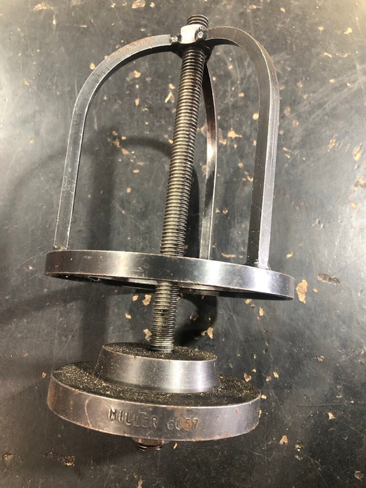 Reaction Plate Compressor