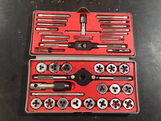 Metric Tap & Die Set