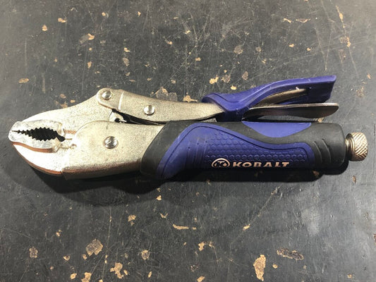 Locking Pliers