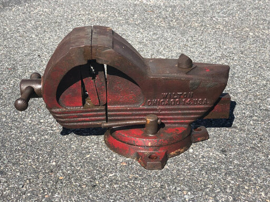 Heavy Duty Swivel Bench Vise