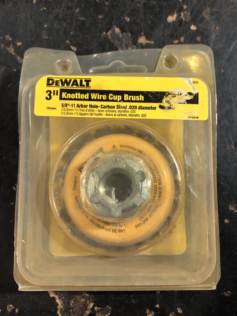 Knotted Wire Cup Brush