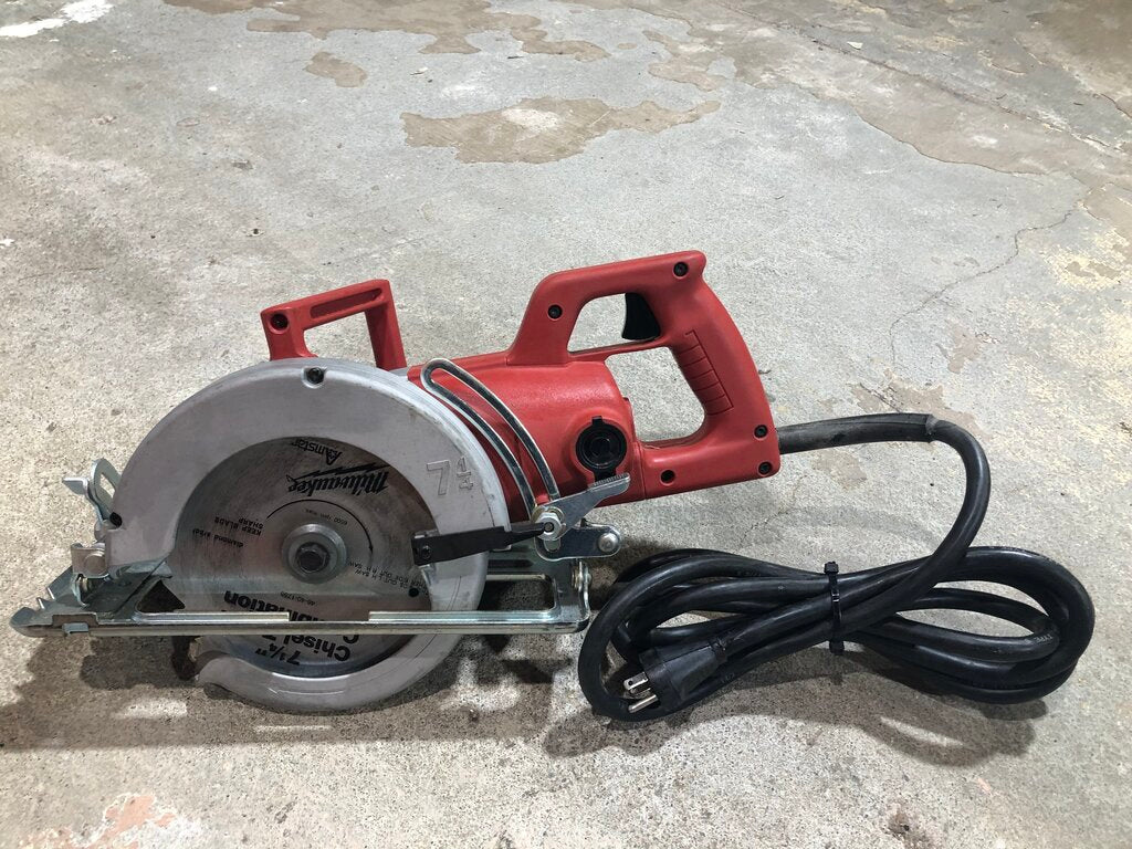 Corded Worm Drive Saw