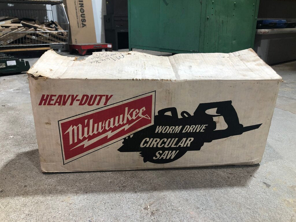 Corded Worm Drive Saw