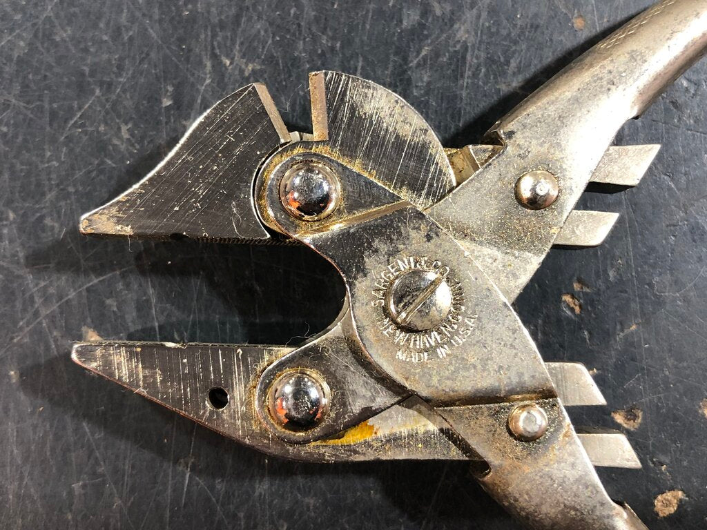 Parallel Jaw Pliers