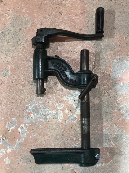 Manual Ratcheting Drill Press