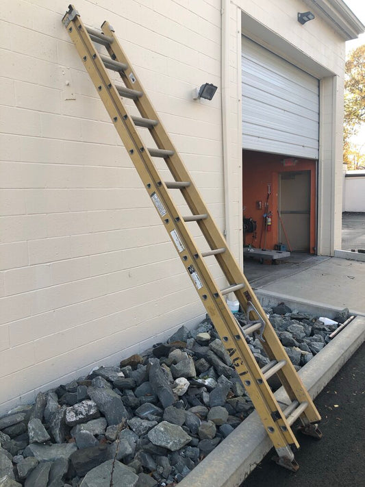Fiberglass Extension Ladder