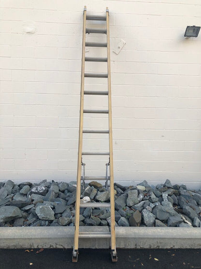 Fiberglass Extension Ladder