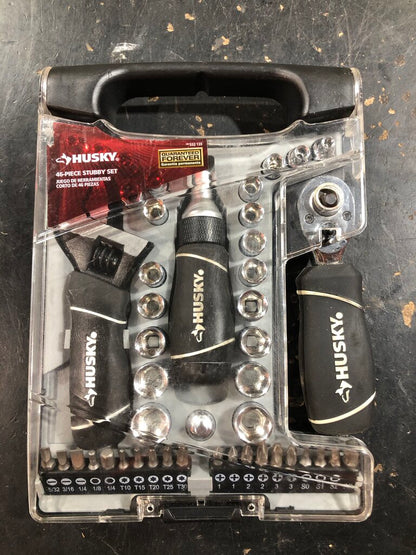Stubby Ratchet and Socket Set
