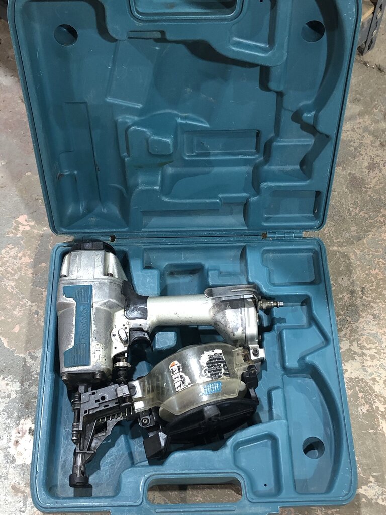 Pneumatic Coil Siding Nailer