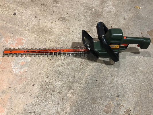 Electric Hedge Trimmer
