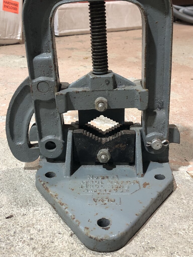 Pipe Vise