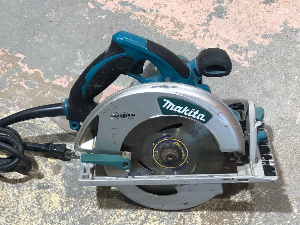 Corded Circular Saw