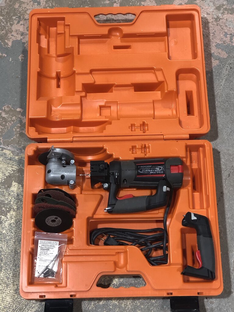 Corded Spiral Saw Kit