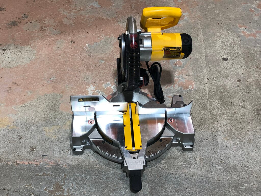 Corded Compound Miter Saw
