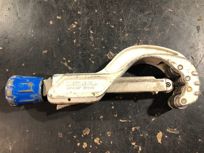 Multipurpose Pipe Cutter