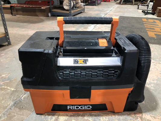 Wet / Dry Shop Vacuum