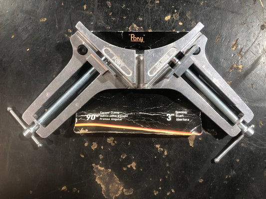 Corner Clamp